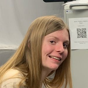 Meet your Posher, Anna